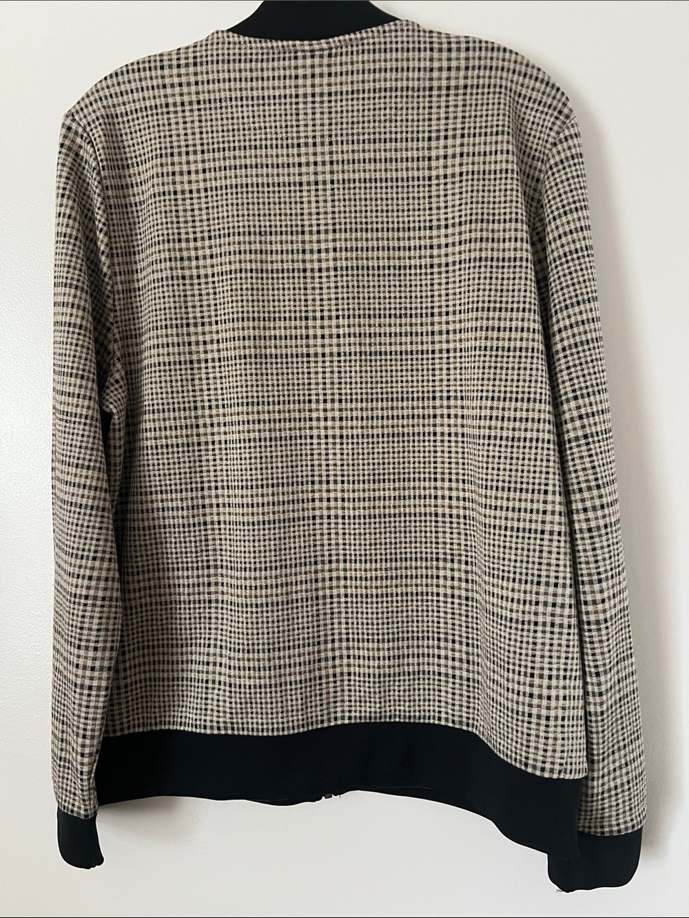 H&M Beige and Black Check Bomber Jacket - Picture 3 of 5
